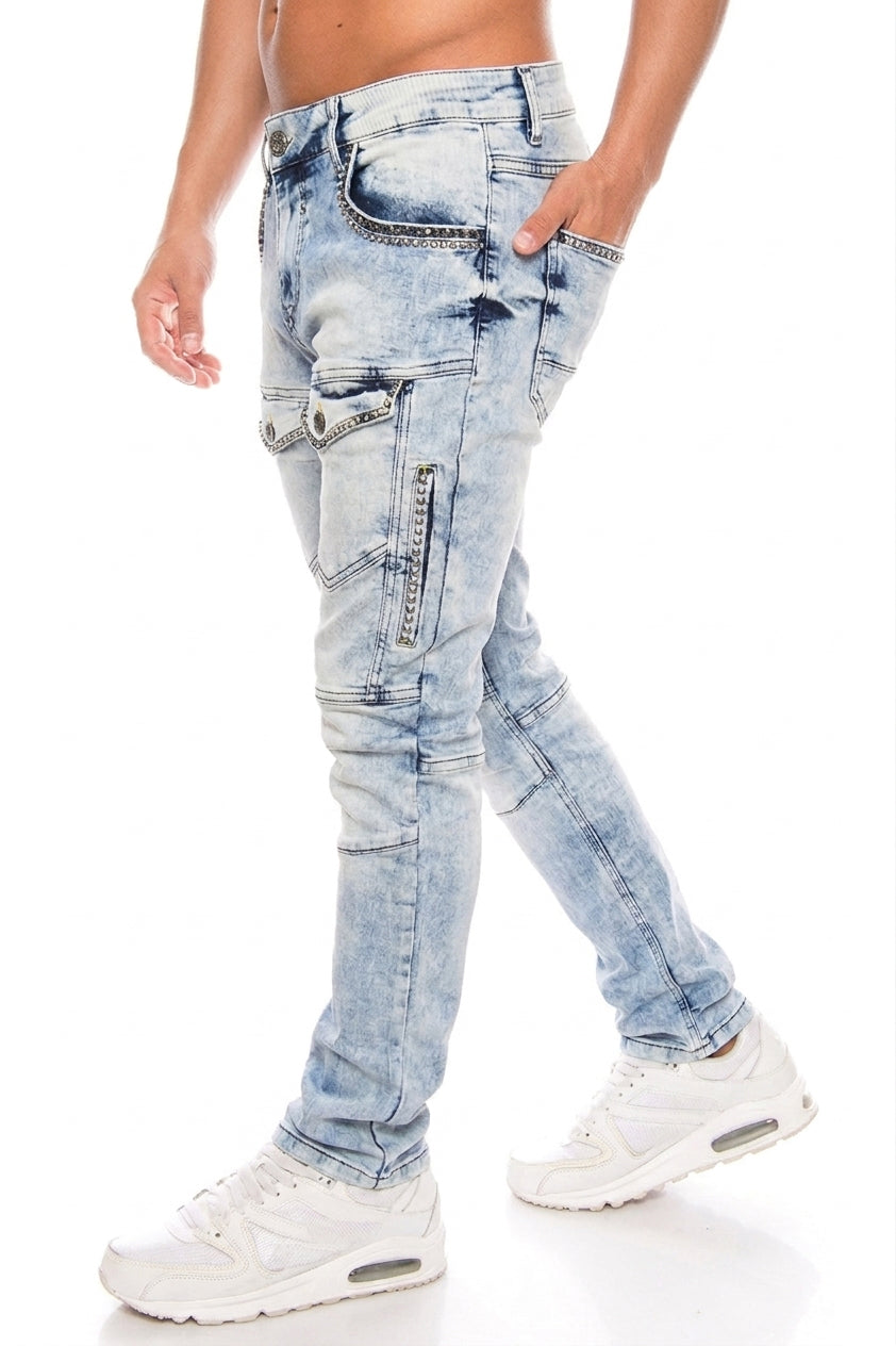 Cipo & Baxx Herren Jeans 810 Slim Fit mit aufwendiger Nahtstruktur und hochwertigen Verzierungsdetails Seitenansicht
